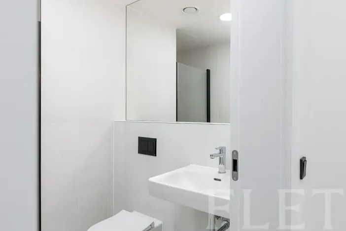 Pronájem bytu 1+kk, Praha - Smíchov, Grafická, 30 m2
