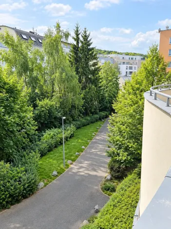 Pronájem bytu 1+kk, Praha - Smíchov, Plzeňská, 32 m2