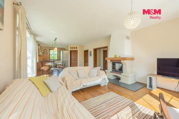 Prodej rodinného domu, Mořina, 240 m2
