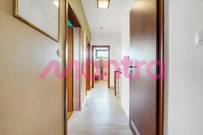 Prodej rodinného domu, Praha - Pitkovice, Chorošová, 125 m2