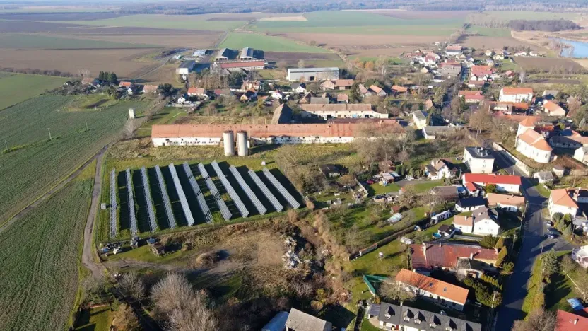 Prodej komerční, Čachovice - Struhy, 350 m2