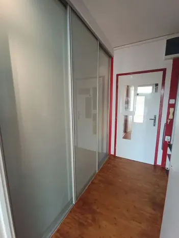 Pronájem bytu 1+kk, Praha - Modřany, Pertoldova, 29 m2
