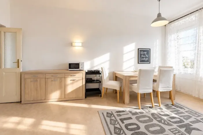 Pronájem bytu 2+1, Praha - Vinohrady, Čáslavská, 76 m2