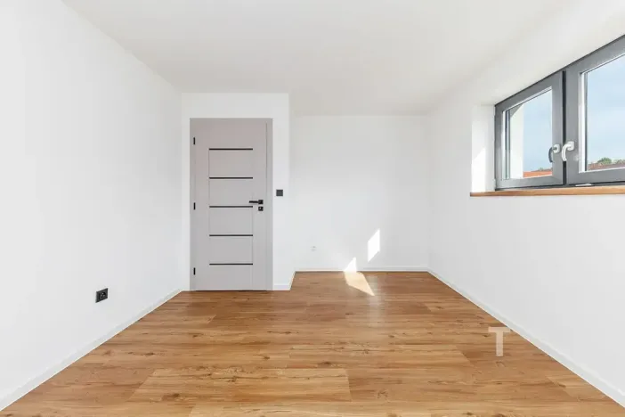 Prodej rodinného domu, Černovice, 200 m2