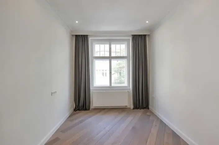 Pronájem bytu 2+kk, Praha - Vinohrady, náměstí Jiřího z Poděbrad, 54 m2