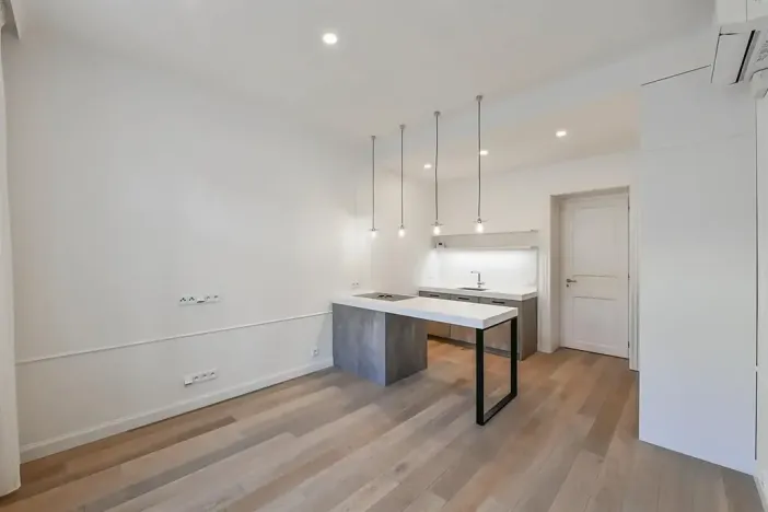 Pronájem bytu 2+kk, Praha - Vinohrady, náměstí Jiřího z Poděbrad, 56 m2