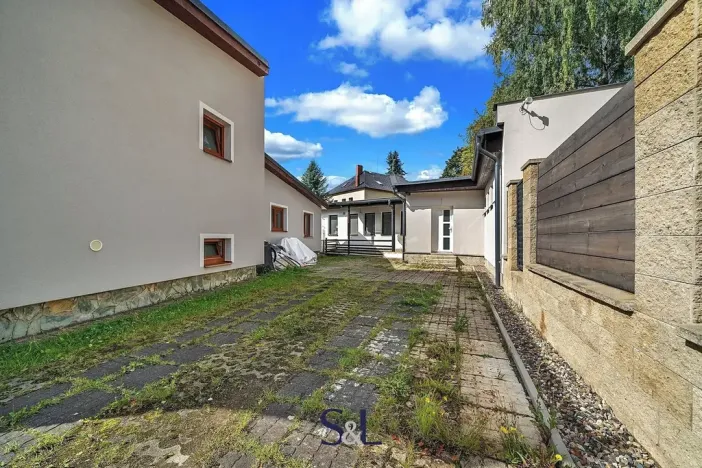 Prodej garáže, Nový Bor, Česká, 325 m2