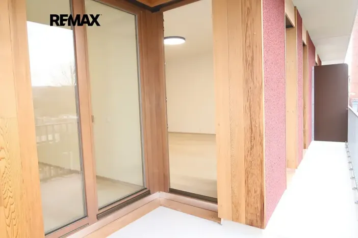 Pronájem bytu 2+kk, Praha - Modřany, Vrátnická, 59 m2