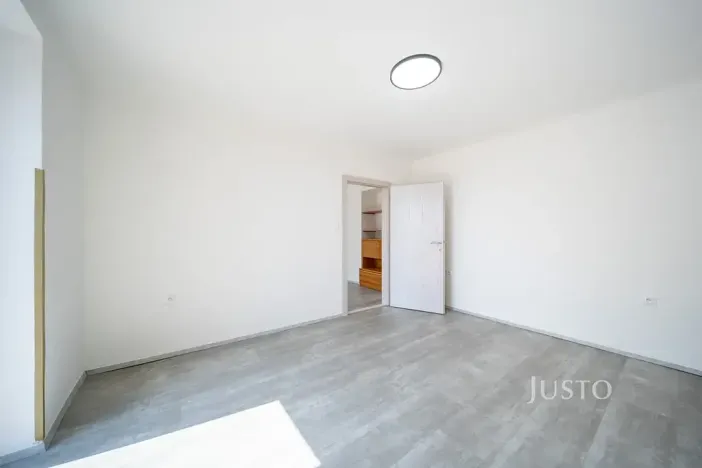 Pronájem bytu 2+1, Třeboň, Nádražní, 56 m2