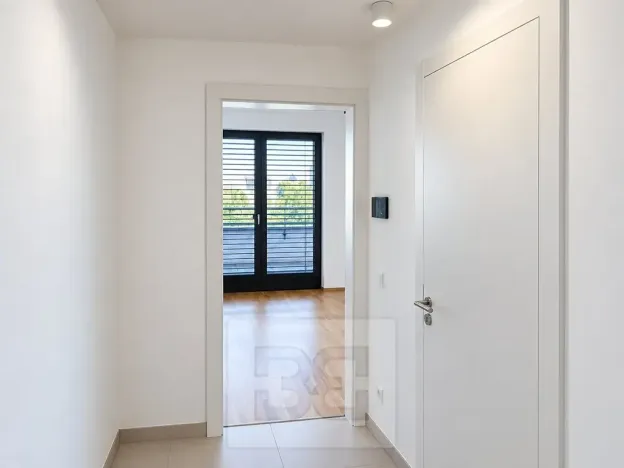 Pronájem bytu 2+kk, Praha, 53 m2