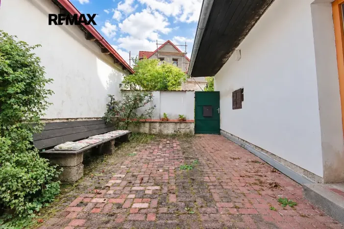 Prodej rodinného domu, Zahrádky, 168 m2