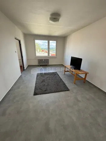 Pronájem bytu 1+1, Jilemnice, Jana Weisse, 63 m2