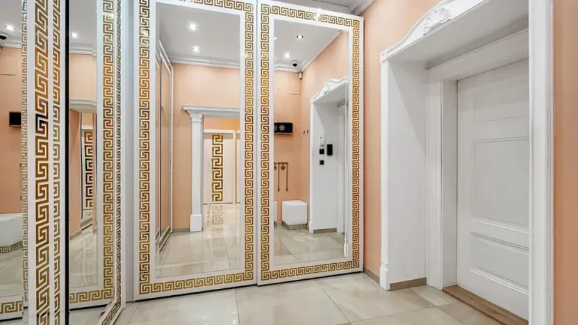 Prodej bytu 2+1, Praha - Staré Město, Anenská, 110 m2