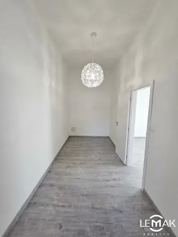 Pronájem bytu 2+kk, Olomouc, Dobrovského, 66 m2