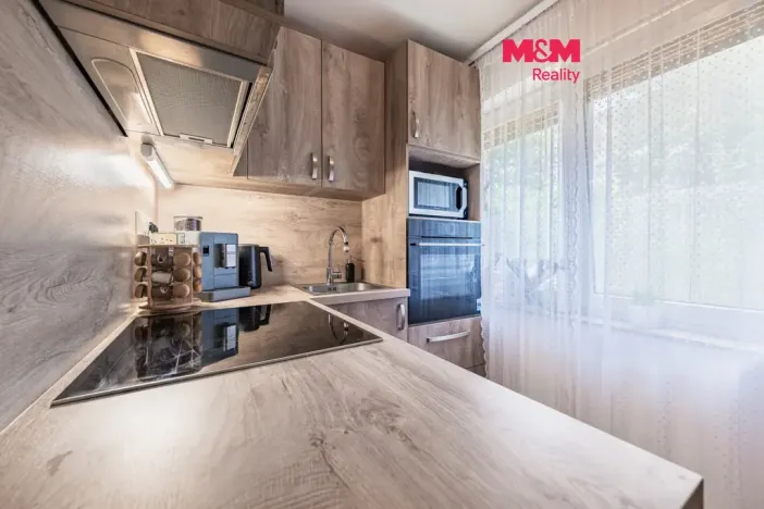 Prodej bytu 4+1, Milovice - Mladá, Spojovací, 70 m2