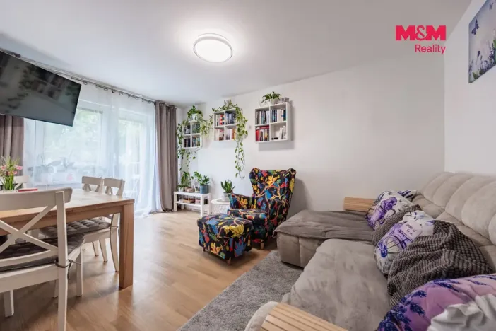 Prodej bytu 4+1, Milovice - Mladá, Spojovací, 70 m2