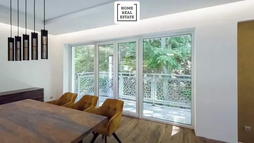 Prodej bytu 4+kk, Karlovy Vary, Šumavská, 171 m2