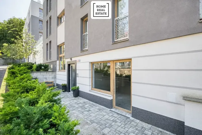 Prodej bytu 4+kk, Karlovy Vary, Šumavská, 171 m2