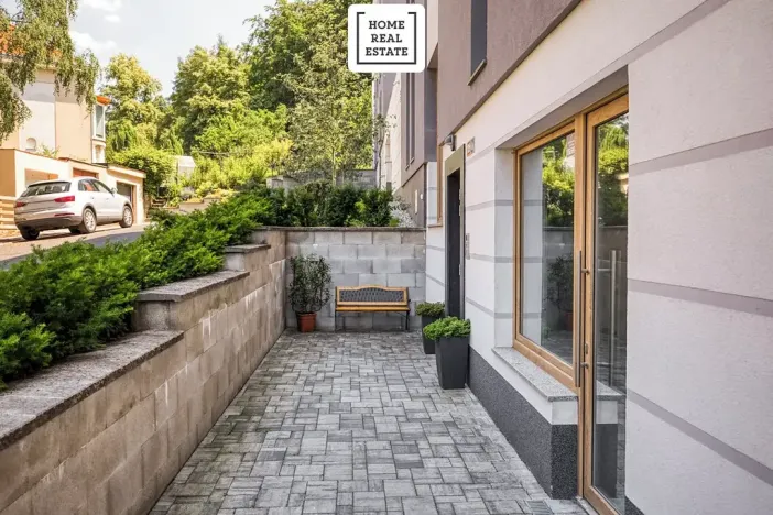 Prodej bytu 4+kk, Karlovy Vary, Šumavská, 171 m2
