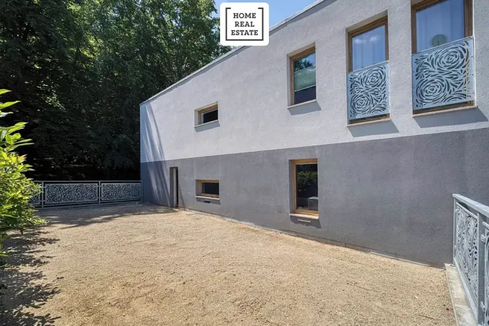 Prodej bytu 4+kk, Karlovy Vary, Šumavská, 171 m2