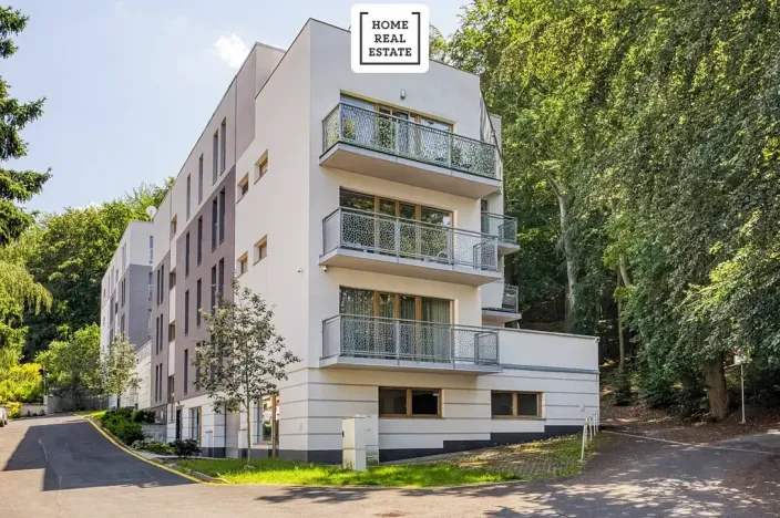 Prodej bytu 3+kk, Karlovy Vary, Šumavská, 171 m2