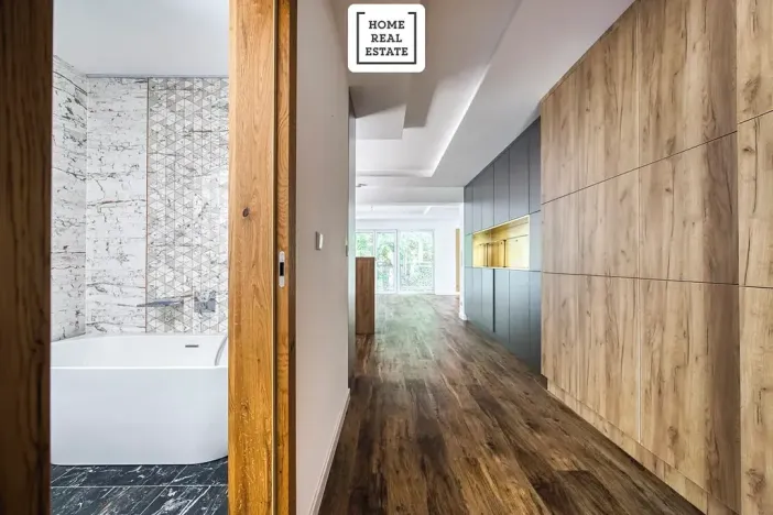 Prodej bytu 3+kk, Karlovy Vary, Šumavská, 171 m2