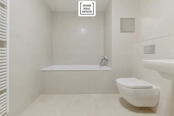 Pronájem bytu 1+kk, Praha - Strašnice, Zvěřinova, 48 m2