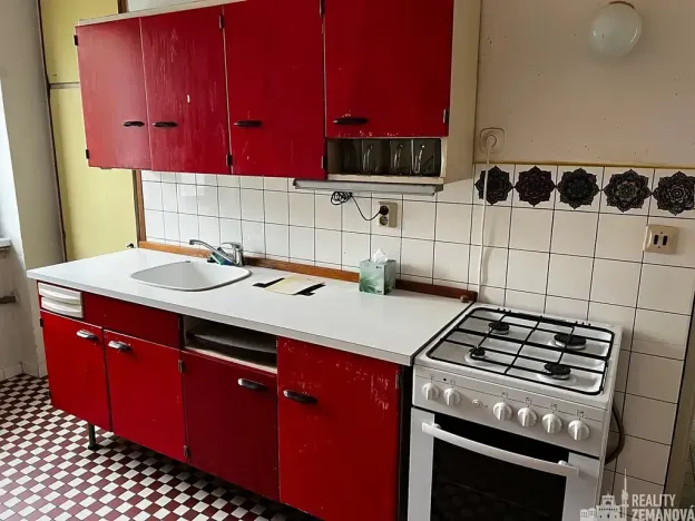 Pronájem bytu 3+1, Praha - Podolí, Dvorecká, 68 m2