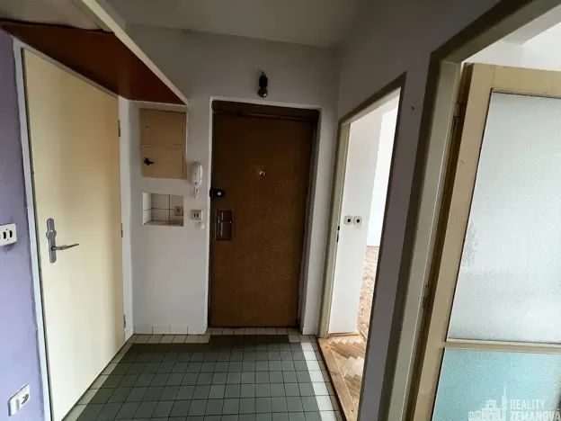 Pronájem bytu 3+1, Praha - Podolí, Dvorecká, 68 m2