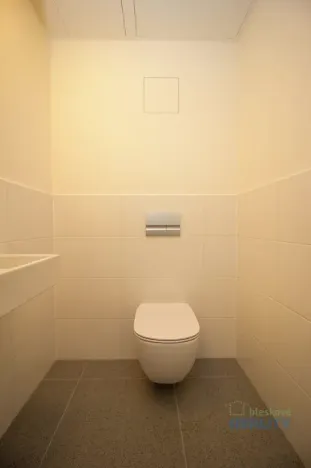 Prodej bytu 2+kk, Praha - Modřany, Kolmanova, 54 m2