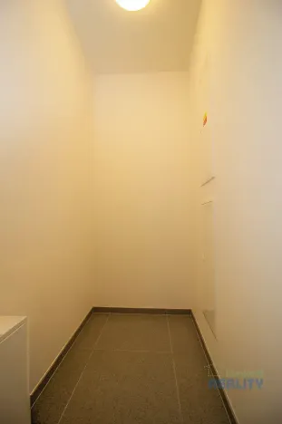 Prodej bytu 2+kk, Praha - Modřany, Kolmanova, 54 m2