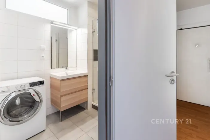 Pronájem bytu 2+kk, Praha - Hloubětín, Zelenečská, 55 m2