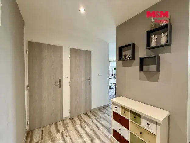Prodej bytu 2+1, Ostrava - Poruba, nábřeží Svazu protifašistických bojovníků, 60 m2