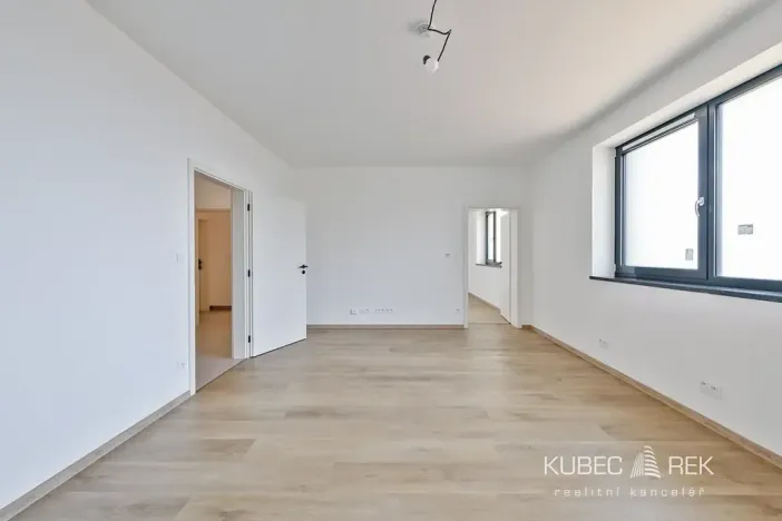 Prodej bytu 2+kk, Veselí nad Lužnicí, Budějovická, 52 m2