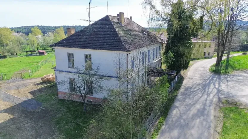 Prodej chalupy, Benešov nad Černou, 617 m2