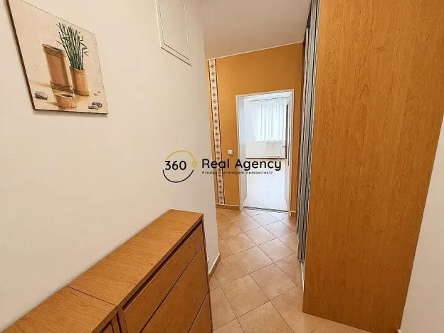 Pronájem bytu 2+kk, Praha - Záběhlice, Ginzova, 60 m2
