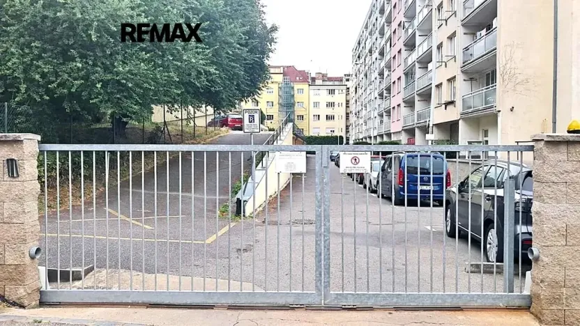 Pronájem bytu 3+1, Praha - Košíře, Plzeňská, 76 m2