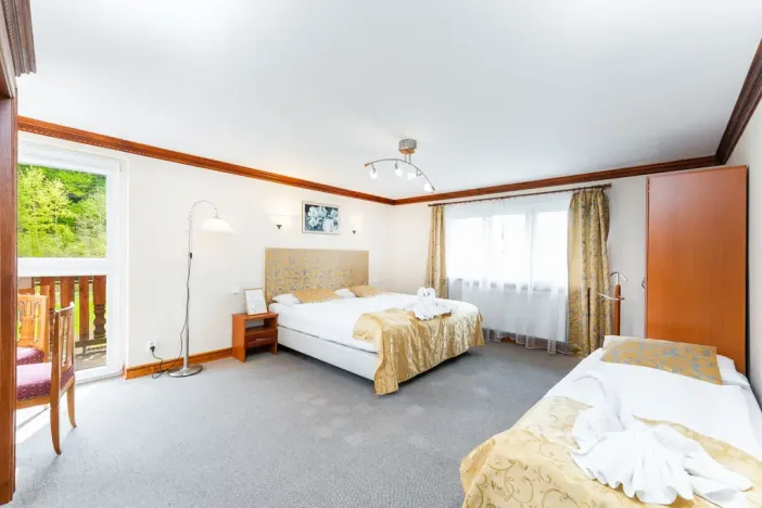 Prodej ubytování, Jáchymov, Fibichova, 578 m2
