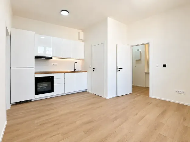 Prodej bytu 2+kk, Praha - Michle, Nuselská, 44 m2