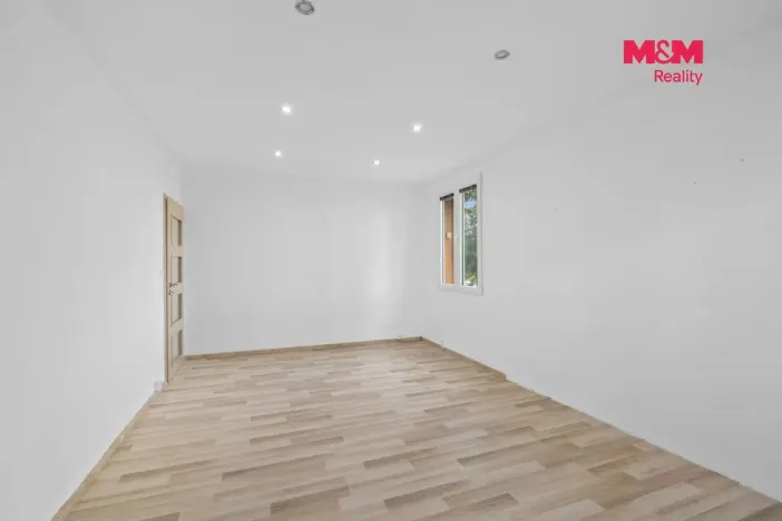 Prodej bytu 3+1, Rakovník - Rakovník II, Průběžná, 76 m2