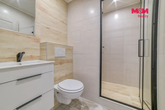 Pronájem bytu 1+1, Cheb, Mírová, 35 m2
