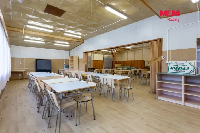 Prodej komerční nemovitosti, Bezdružice - Křivce, 1300 m2