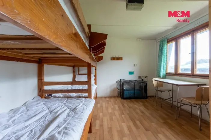 Prodej komerční nemovitosti, Bezdružice - Křivce, 1300 m2