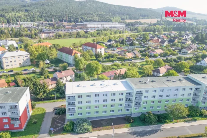 Pronájem bytu 3+1, Hrádek - Nová Huť, 1. máje, 67 m2