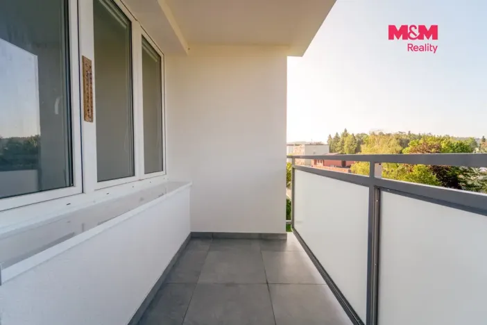 Pronájem bytu 3+1, Hrádek - Nová Huť, 1. máje, 67 m2