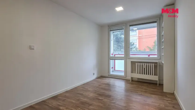 Prodej bytu 3+1, Kladno - Kročehlavy, Benešovská, 68 m2