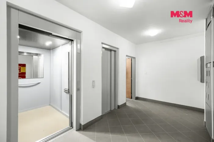 Prodej bytu 3+1, Kladno, Čs. armády, 64 m2