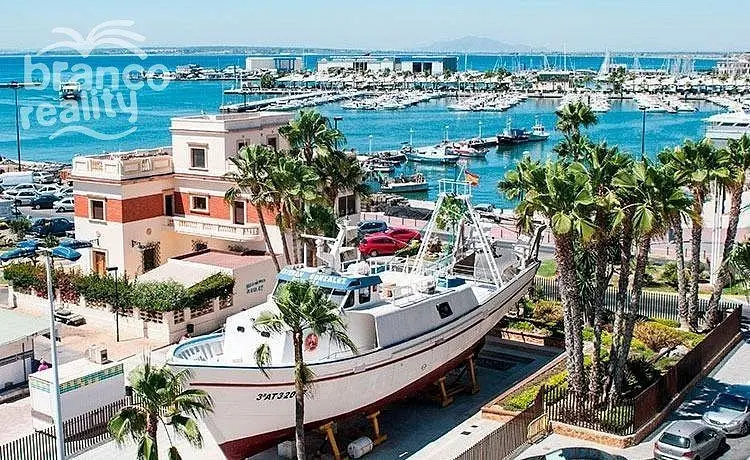 Prodej bytu 3+kk, Santa Pola, Alicante, Španělsko, 146 m2