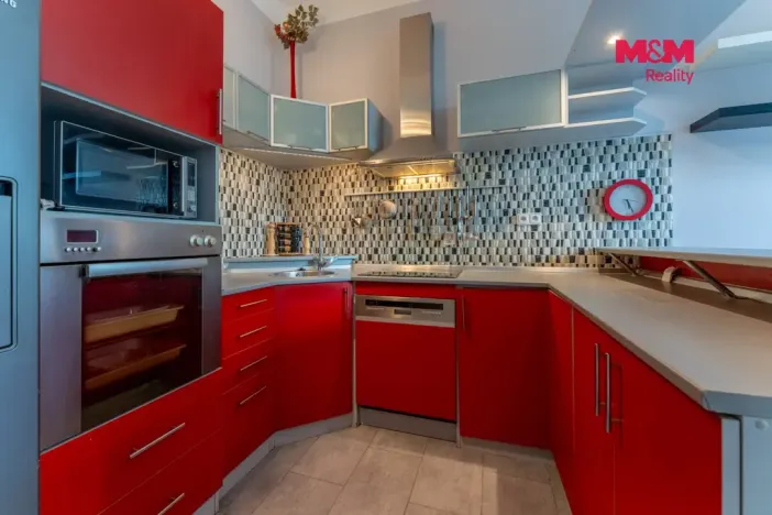 Prodej bytu 2+kk, Milovice - Mladá, Slepá, 46 m2