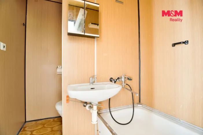 Prodej bytu 2+kk, Lom - Loučná, Libkovická, 42 m2